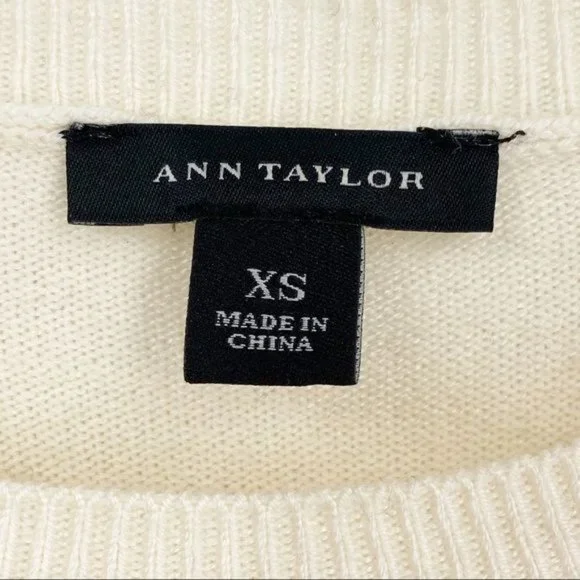 Ann Taylor XS Cream Sweater with Black Faux Leather Sleeves Zipper Accent - Picture 7 of 7